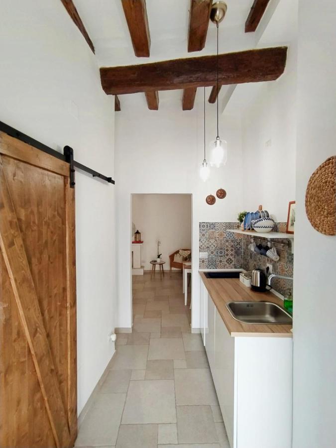 Appartamento Casa Albicocca - In The Heart Of The Old Town Bari Esterno foto